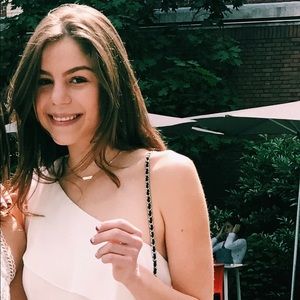 Meet your Posher, Grace